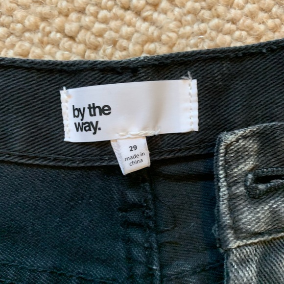 by the way mid rise shorts - Picture 2 of 7